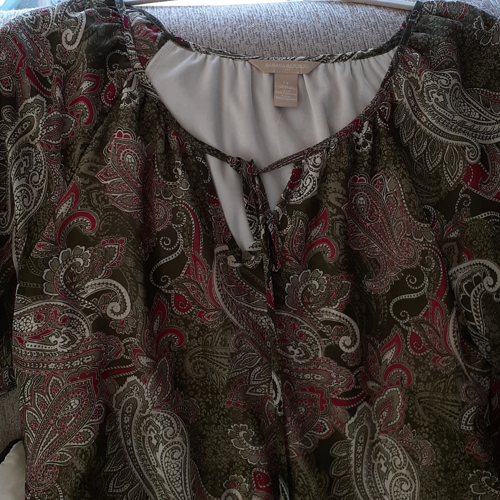 Banana Republic 👗 Dress, Paisley print in hours of green, red, and white.  XL